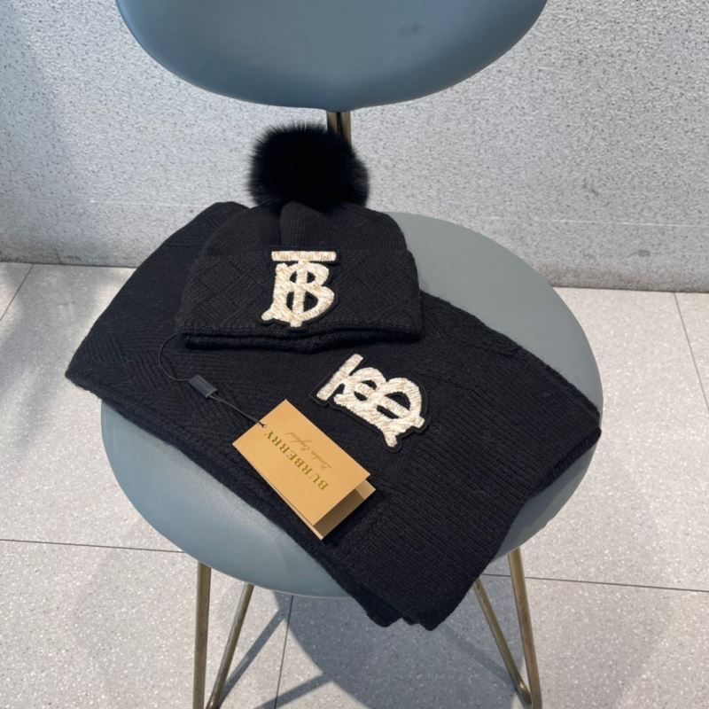 Burberry Caps Scarfs